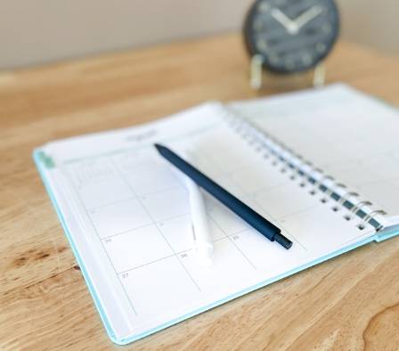 Arrange Your Work From Home Desk Setup