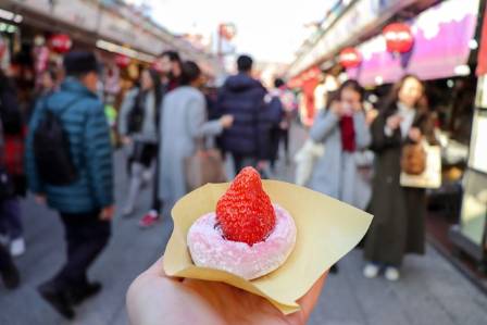 Mango Daifuku Mochi with Coconut Milk