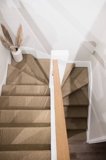 Crafting a Stunning First Impression with Innovative Architectural Staircase Designs