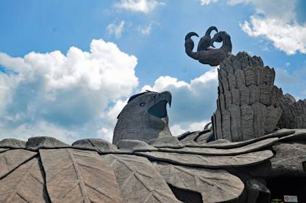 The Historical Impact of Sculptures: Defining Human Milestones
