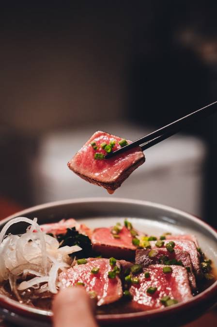 The Rise of 'Knife-Free' Cooking: How Japan’s Youth Are Redefining Home Cooking
